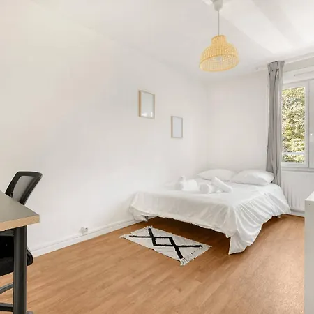 Grand - Parking Gratuit - Metro A 100m Apartment *